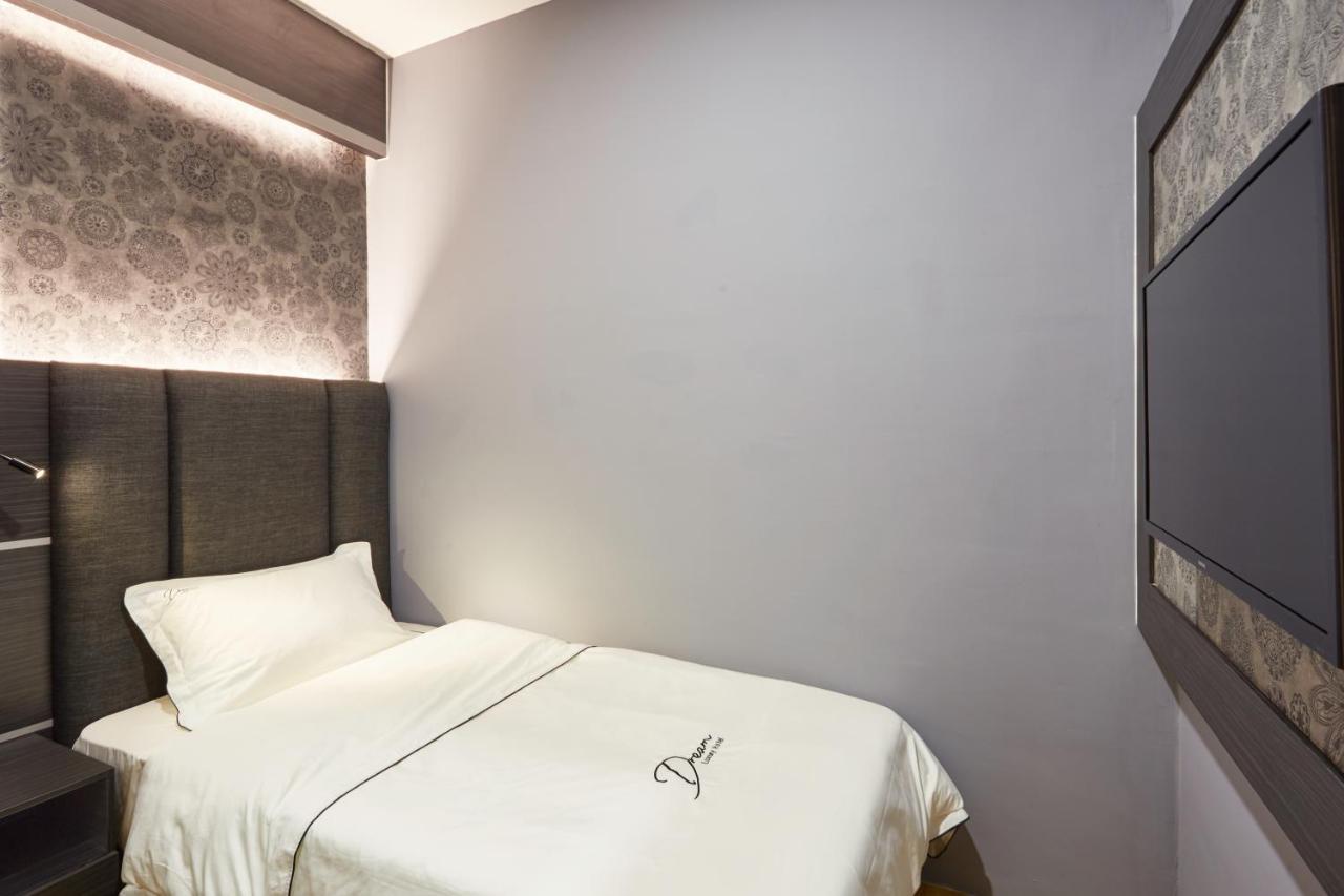 Dream Luxury Hotel Muar Kültér fotó