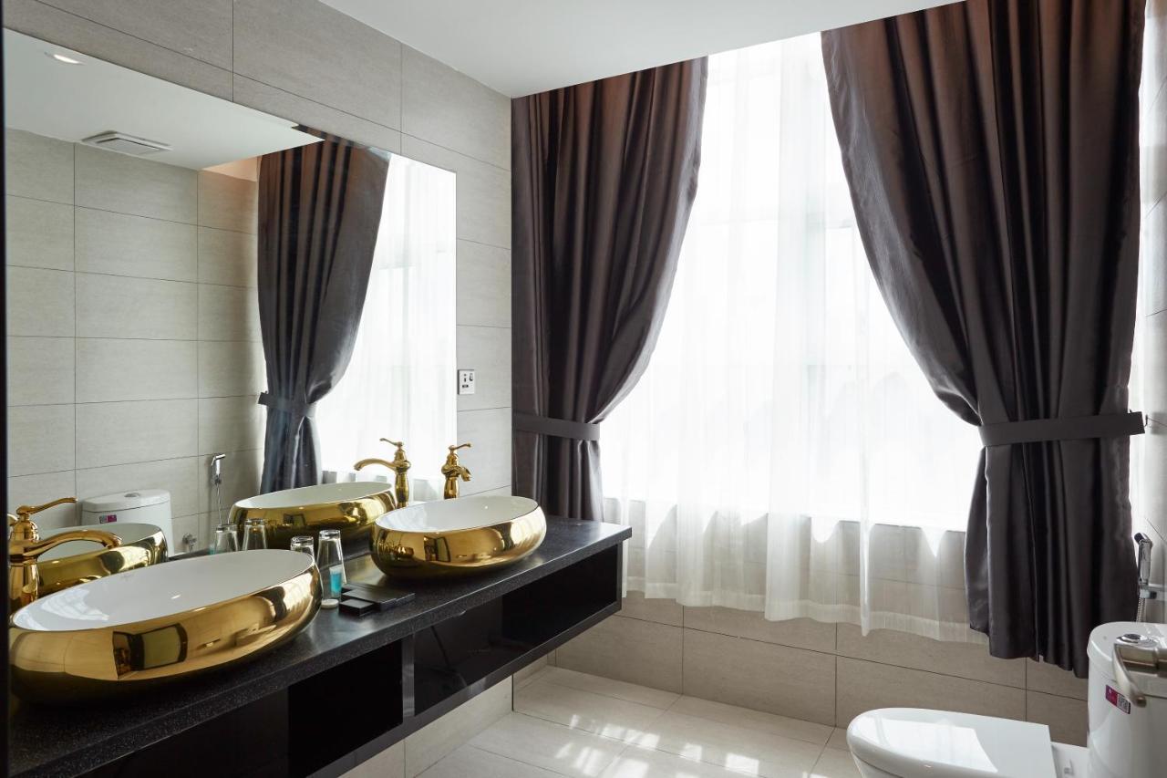 Dream Luxury Hotel Muar Kültér fotó