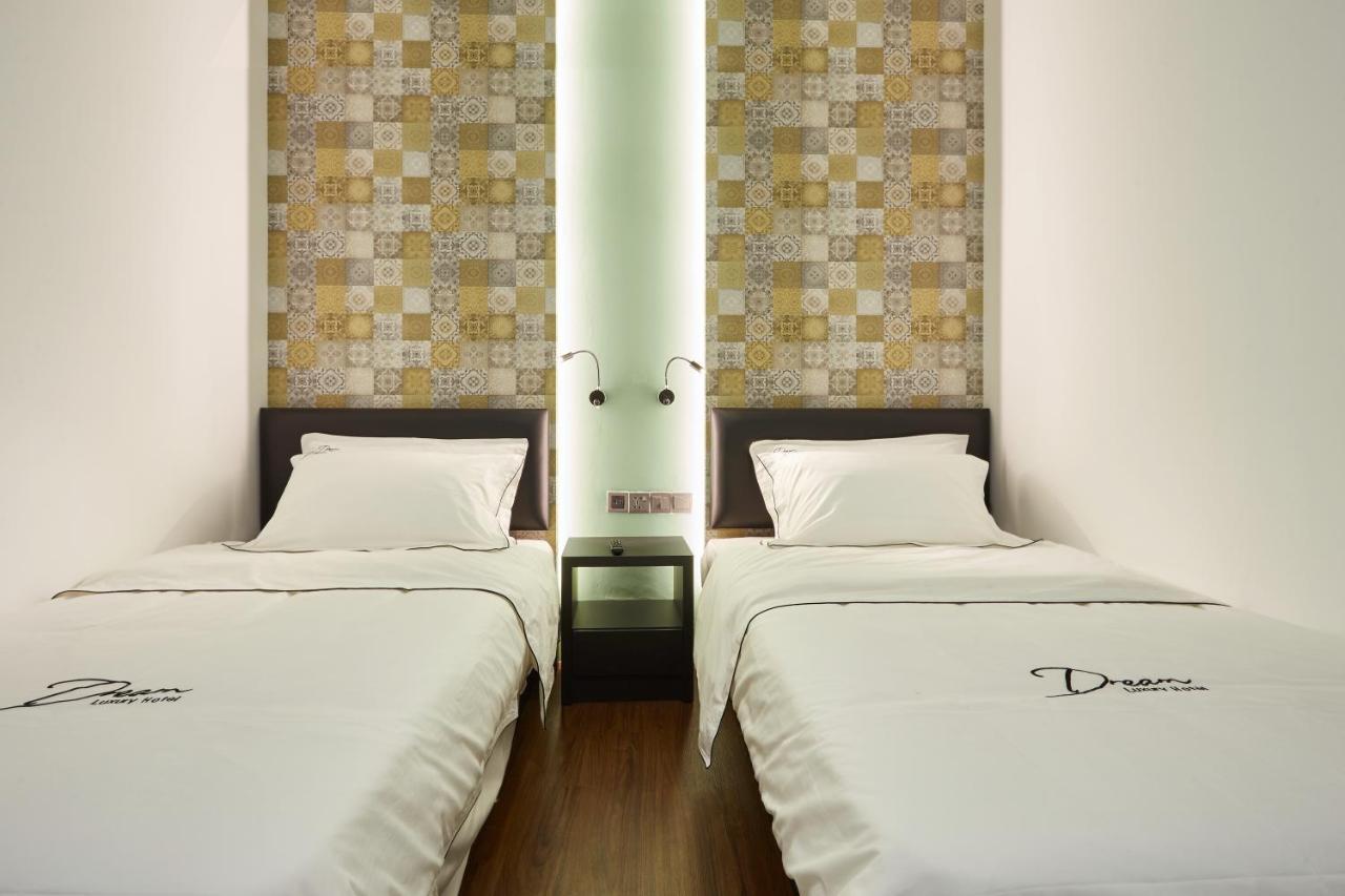 Dream Luxury Hotel Muar Kültér fotó